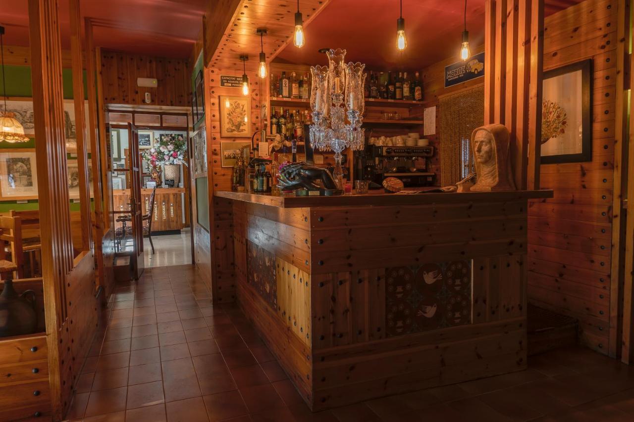 Hotel Cardos Ribera de Cardos Bagian luar foto