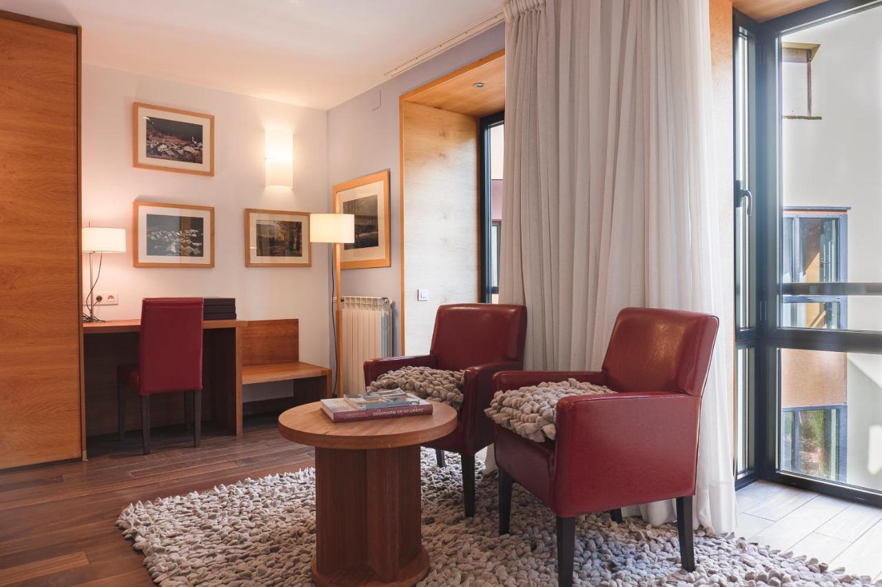 Hotel Cardos Ribera de Cardos Bagian luar foto