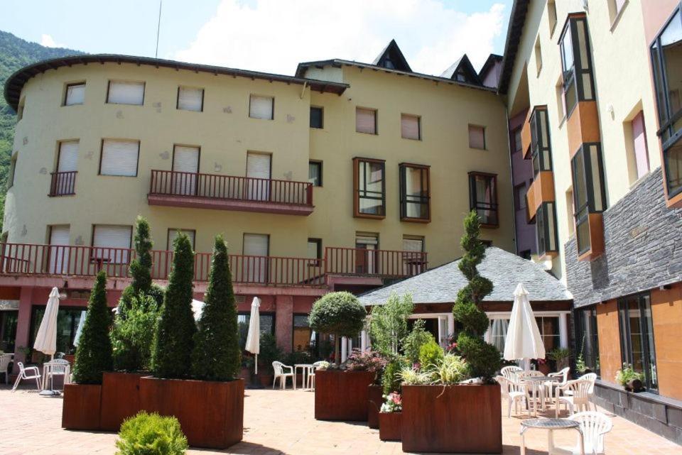Hotel Cardos Ribera de Cardos Bagian luar foto